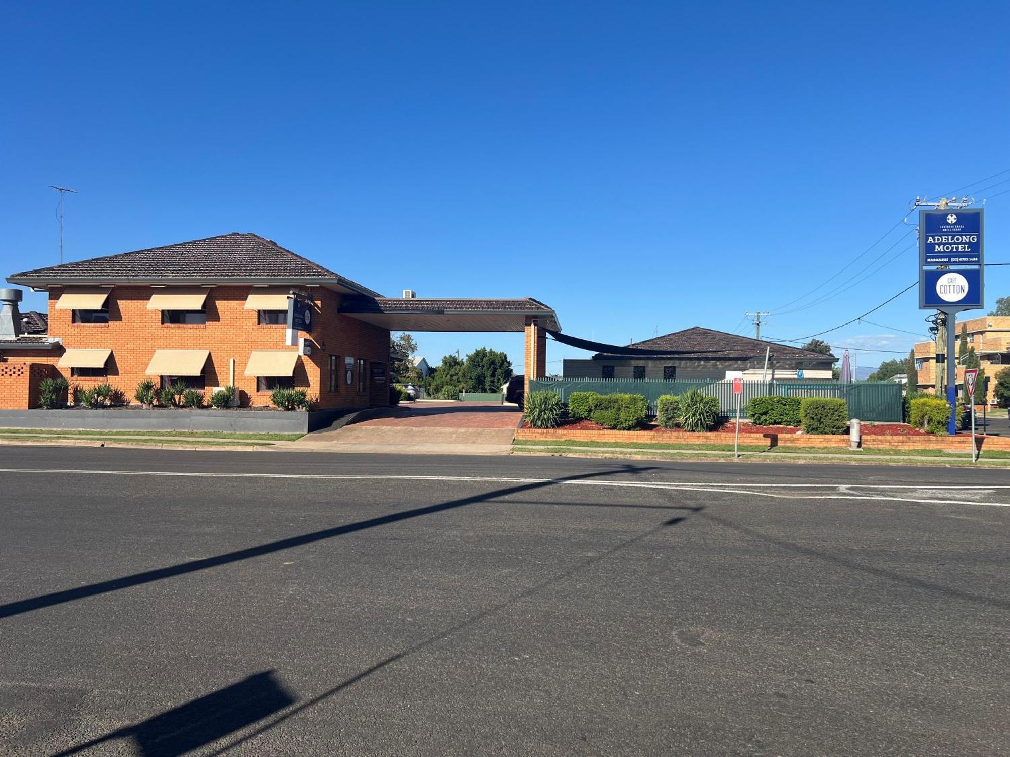 Adelong Motel Narrabri Exterior photo